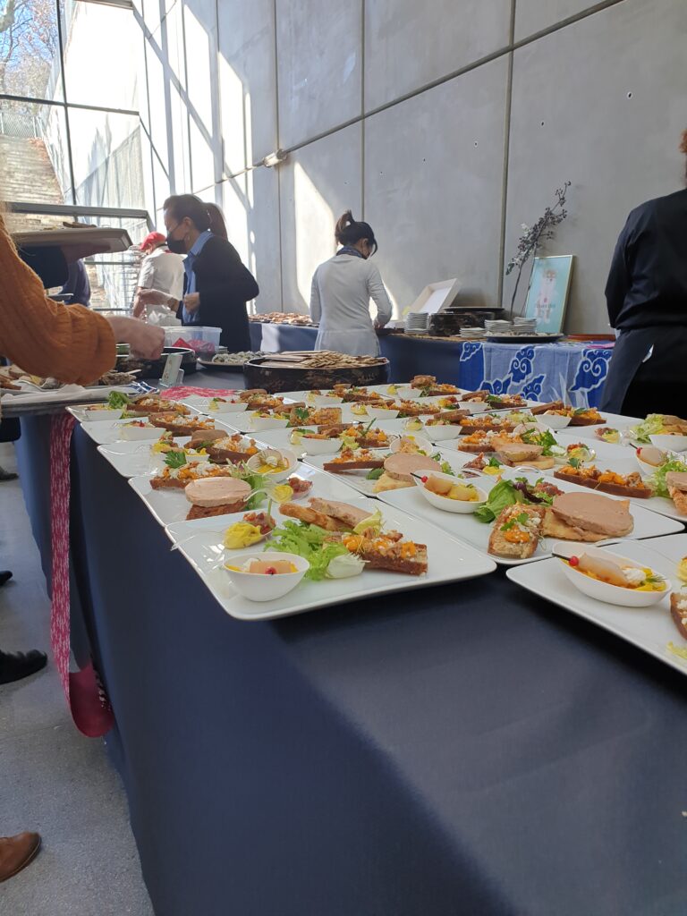 repas des élus le 16 décembre 21 pour le conseil métropolitain : foie gras